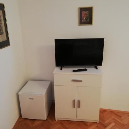 Sobe Sabec Bed & Breakfast Postojna Luaran gambar