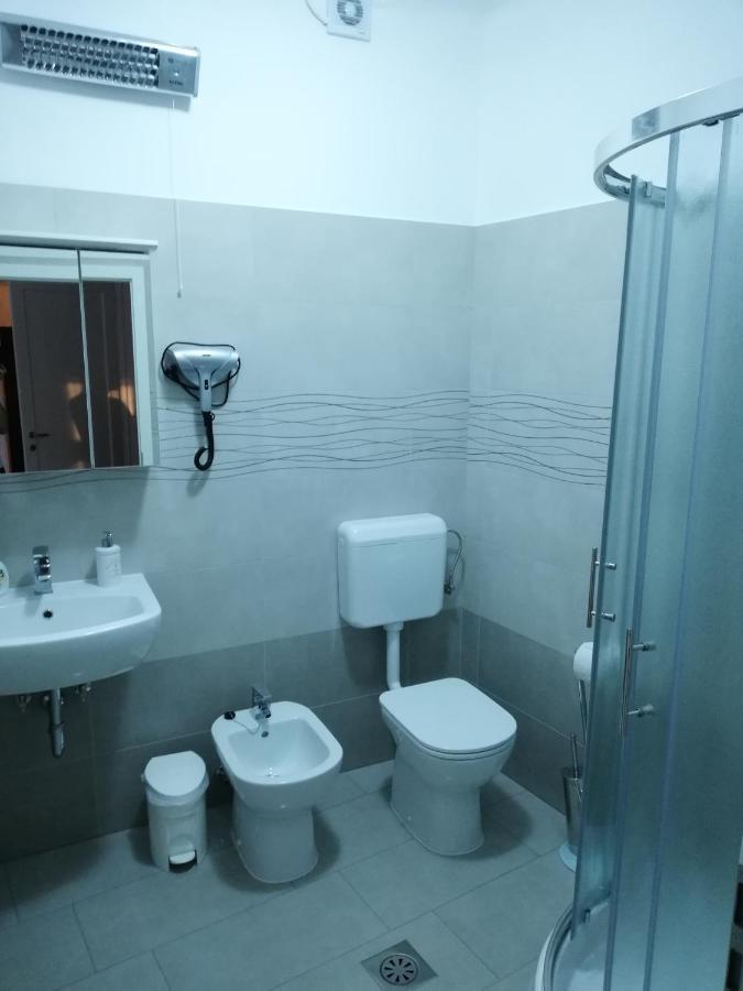 Sobe Sabec Bed & Breakfast Postojna Luaran gambar